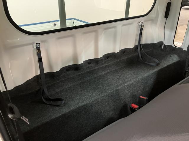 ハイゼットトラックジャンボＳＡIIIｔ／サポカーＳベーシック＋適合／車検整備付ＡＵＸ端子付ＣＤステレオ　キーレスエントリー　トップシェイドガラス　オートライト　３方開　ＬＥＤヘッドライト　ＬＥＤフォグランプ　スモークガラス　荷台作業灯　ガードフレームプロテクター（大阪府）の中古車