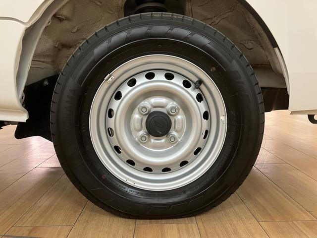 ハイゼットトラックジャンボＳＡIIIｔ／サポカーＳベーシック＋適合／車検整備付ＡＵＸ端子付ＣＤステレオ　キーレスエントリー　トップシェイドガラス　オートライト　３方開　ＬＥＤヘッドライト　ＬＥＤフォグランプ　スモークガラス　荷台作業灯　ガードフレームプロテクター（大阪府）の中古車