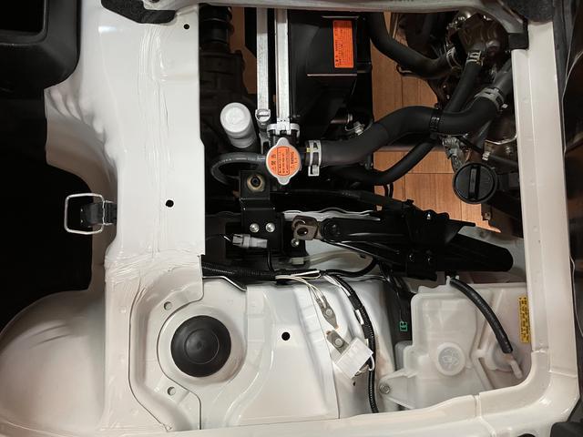 ハイゼットトラックジャンボＳＡIIIｔ／サポカーＳベーシック＋適合／車検整備付ＡＵＸ端子付ＣＤステレオ　キーレスエントリー　トップシェイドガラス　オートライト　３方開　ＬＥＤヘッドライト　ＬＥＤフォグランプ　スモークガラス　荷台作業灯　ガードフレームプロテクター（大阪府）の中古車
