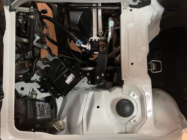 ハイゼットトラックジャンボＳＡIIIｔ／サポカーＳベーシック＋適合／車検整備付ＡＵＸ端子付ＣＤステレオ　キーレスエントリー　トップシェイドガラス　オートライト　３方開　ＬＥＤヘッドライト　ＬＥＤフォグランプ　スモークガラス　荷台作業灯　ガードフレームプロテクター（大阪府）の中古車