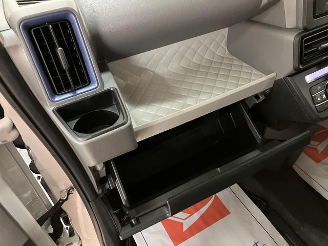 タントＸセレクション／１年間走行距離無制限／車検整備付／キーフリーサポカーＳワイド適合　１年間走行距離無制限　車検整備付　ＣＤステレオ　キーフリー　前席シートヒーター　ＬＥＤヘッドライト　オートライト　オートハイビーム　前後コーナーセンサー　左電動スライドドア（大阪府）の中古車