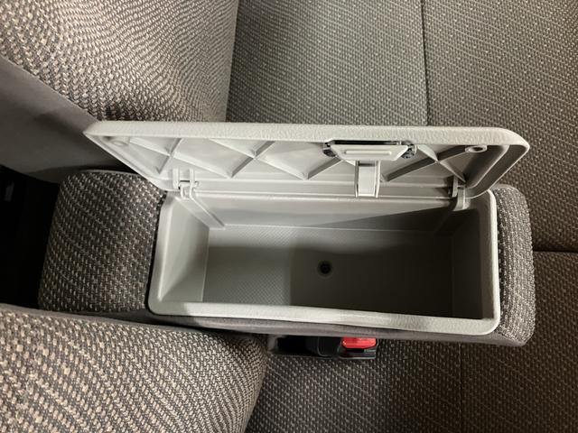 タントＬ／１年間走行距離無制限／車検整備付／ナビ／ＥＴＣ／ＵＳＢ１年間走行距離無制限　車検整備付　純正フルセグナビ　Ｂｌｕｅｔｏｏｔｈ　ＵＳＢ　アイドリングストップ　キーレスエントリー　両側スライドドア　スモークガラス　フルホイールキャップ　ベンチシート（大阪府）の中古車