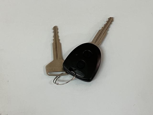 ウェイクＤ　ＳＡII／１年保証／サポカーＳベーシック＋適合／ＵＳＢ１年間走行距離無制限　フルセグナビ　バックカメラ　ＵＳＢ　キーレス　エコアイドル　電動格納式ドアミラー　トップシェイドガラス　１４インチフルホイールキャップ　バックソナー　ハロゲンヘッドライト（大阪府）の中古車