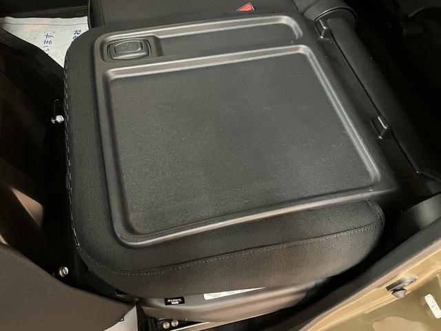 ウェイクＤ　ＳＡII／１年保証／サポカーＳベーシック＋適合／ＵＳＢ１年間走行距離無制限　フルセグナビ　バックカメラ　ＵＳＢ　キーレス　エコアイドル　電動格納式ドアミラー　トップシェイドガラス　１４インチフルホイールキャップ　バックソナー　ハロゲンヘッドライト（大阪府）の中古車