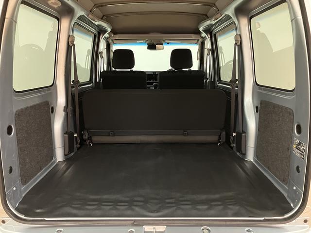ハイゼットカーゴクルーズＳＡIII／サポカーＳワイド適合／ＥＴＣ／キーレス新車保証継承　車検整備付　オートライト　オートハイビーム　電動格納式ドアミラー　キーレス　トップシェイドガラス　ＥＴＣ　Ｆパワーウィンドウ　レインクリアリングミラー　バックソナー　ＬＥＤヘッドライト（大阪府）の中古車