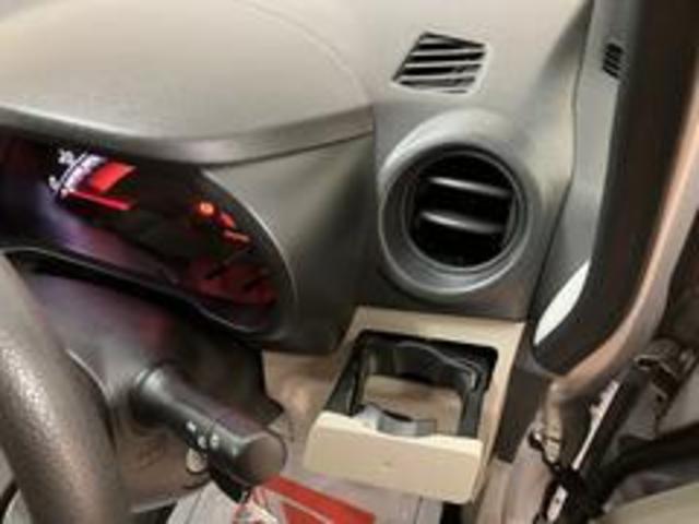 ムーヴＬ　ＳＡ／サポカーＳベーシック適合／ナビ／Ｂカメラ／ドラレコ１年間走行距離無制限保証　純正フルセグナビ　バックカメラ　キーレス　アイドリングストップ　チルトステアリング　運転席シートリフター　ベンチシート　１４インチフルホイールキャップ　ハロゲンヘッドライト（大阪府）の中古車
