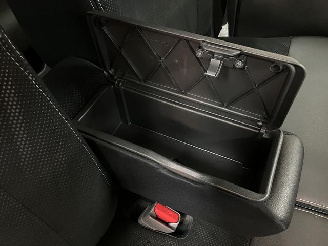 タントカスタムＲＳ　トップエディションリミテッドＳＡIII／ＥＴＣサポカーＳワイド適合　車検整備付　１年間走行距離無制限保証　８インチフルセグナビ　パノラマカメラ　ナビ連動ドラレコ　トップシェイドガラス　両側電動スライドドア　１５インチアルミ　ＥＴＣ　ＨＤＭＩ（大阪府）の中古車