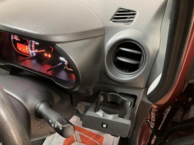 ムーヴＬ　ＶＳ／車検整備付／１年保証／ワンセグナビ／ＥＴＣ／ＵＳＢ１年間走行距離無制限保証　車検整備付　ワンセグナビ　ＵＳＢ　キーフリーシステム　エコアイドル　１４インチアルミホイール　ベンチシート　ハロゲンヘッドライト（大阪府）の中古車