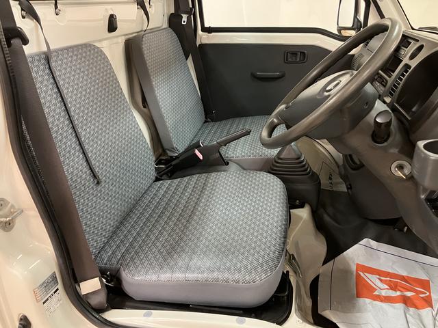 ハイゼットトラックエアコン・パワステ　スペシャル／１年保証／車検整備付／３方開１年間走行距離無制限保証　車検整備付　エアコン　パワーステアリング　５速マニュアルミッション車　３方開　ＡＭ／ＦＭラジオ　４ＷＤ（大阪府）の中古車