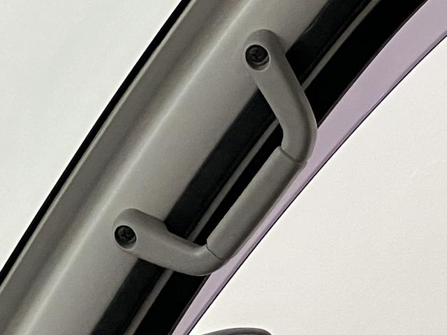 ハイゼットトラックエアコン・パワステ　スペシャル／１年保証／車検整備付／３方開１年間走行距離無制限保証　車検整備付　エアコン　パワーステアリング　５速マニュアルミッション車　３方開　ＡＭ／ＦＭラジオ　４ＷＤ（大阪府）の中古車