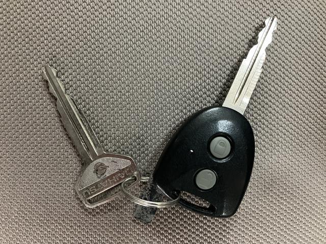 ミライースＸ　メモリアルエディション／１年保証／車検付／認定中古車１年間走行距離無制限保証　車検整備付　キーレスエントリー　セキュリティアラーム　アイドルストップ　ＡＵＸ端子付ＣＤステレオ　電動格納式ドアミラー　１４インチアルミ　ハロゲンヘッドライト（大阪府）の中古車