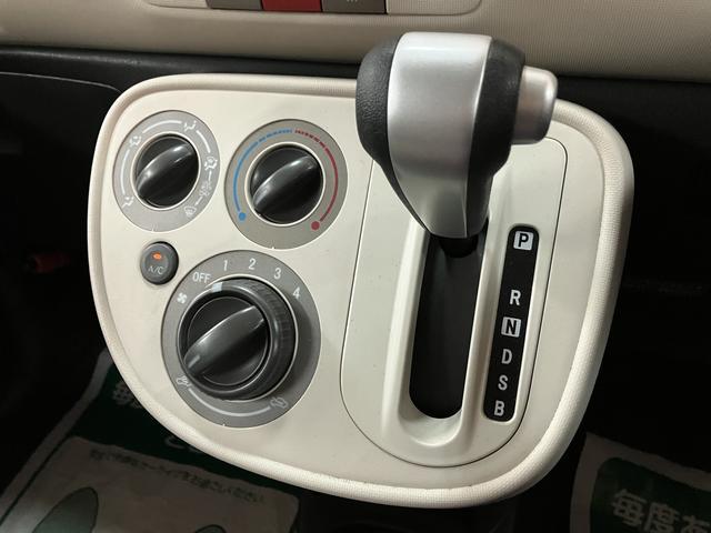 ミラココアココアＬ／１年間走行距離無制限保証／車検整備付／キーレス１年間走行距離無制限保証　車検整備付　キーレスエントリー　セキュリティアラーム　エコアイドル　フロントフォグランプ　電動格納式ドアミラー　チルトステアリング　運転席シートリフター　スモークガラス（大阪府）の中古車