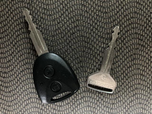 タントL/1年間走行距離無制限保証/ナビ/ETC/車検整備付1年間走行距離無制限保証 車検整備付 純正ワンセグナビ コラムシフト ETC アイドリングストップ機能 キーレスエントリー 14インチアルミ ハロゲンヘッドライト 左側スライドドア ベンチシート(大阪府)の中古車