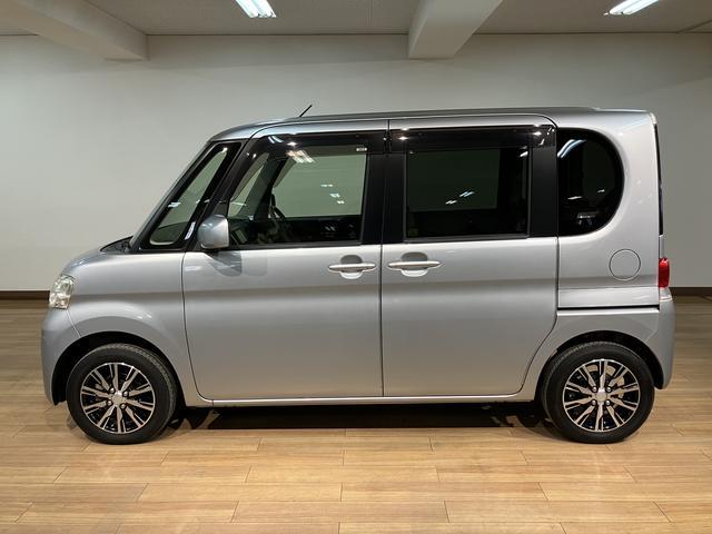 タントL/1年間走行距離無制限保証/ナビ/ETC/車検整備付1年間走行距離無制限保証 車検整備付 純正ワンセグナビ コラムシフト ETC アイドリングストップ機能 キーレスエントリー 14インチアルミ ハロゲンヘッドライト 左側スライドドア ベンチシート(大阪府)の中古車