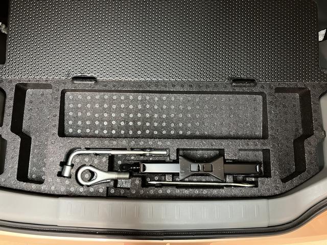 ムーヴＸリミテッド／４ＷＤ／１年間走行距離無制限保証／認定中古車１年間走行距離無制限保証　車検整備付　４ＷＤ　ワンセグＨＤＤナビ　バックカメラ　オートエアコン　キーフリー　１４インチアルミホイール　スモークガラス　ハロゲンヘッドライト　ベンチシート（大阪府）の中古車