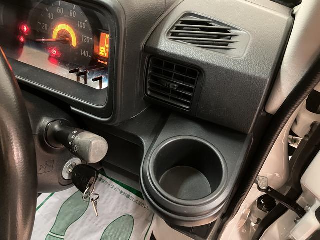 ハイゼットカーゴデラックスＳＡIII／サポカーＳワイド適合／ワンセグナビ１年間走行距離無制限保証　車検整備付　外品ワンセグナビ　ＥＴＣ　キーレスエントリー　オートハイビーム　フロントパワーウインドウ　トップシェイドガラス　オーバーヘッドコンソール　ハロゲンヘッドライト（大阪府）の中古車