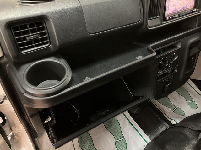 ハイゼットカーゴデラックスＳＡIII／サポカーＳワイド適合／ワンセグナビ１年間走行距離無制限保証　車検整備付　外品ワンセグナビ　ＥＴＣ　キーレスエントリー　オートハイビーム　フロントパワーウインドウ　トップシェイドガラス　オーバーヘッドコンソール　ハロゲンヘッドライト（大阪府）の中古車