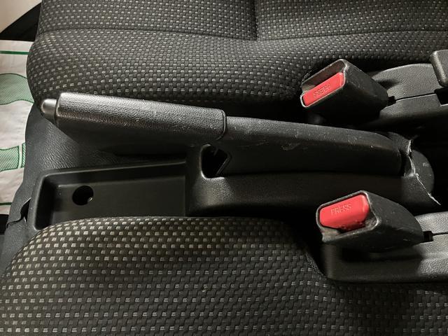 ハイゼットカーゴデラックスＳＡIII／サポカーＳワイド適合／ワンセグナビ１年間走行距離無制限保証　車検整備付　外品ワンセグナビ　ＥＴＣ　キーレスエントリー　オートハイビーム　フロントパワーウインドウ　トップシェイドガラス　オーバーヘッドコンソール　ハロゲンヘッドライト（大阪府）の中古車