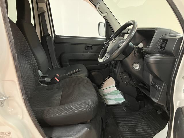 ハイゼットカーゴデラックスＳＡIII／サポカーＳワイド適合／ワンセグナビ１年間走行距離無制限保証　車検整備付　外品ワンセグナビ　ＥＴＣ　キーレスエントリー　オートハイビーム　フロントパワーウインドウ　トップシェイドガラス　オーバーヘッドコンソール　ハロゲンヘッドライト（大阪府）の中古車