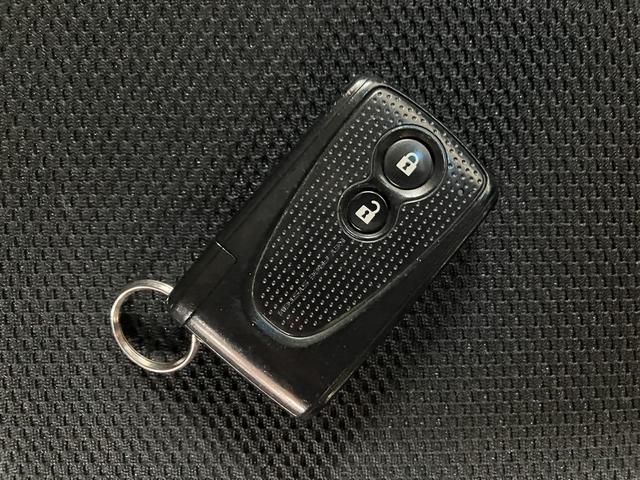 ムーヴＸ　ＶＳ　III／１年間走行距離無制限保証／ＥＴＣ／アルミ／１年間走行距離無制限保証　ＣＤステレオ　つくつく防止（ペダル踏み間違い時加速抑制装置）トップシェイドガラス　ＥＴＣ　１４インチアルミホイール　オートエアコン　キーフリー　ハロゲンヘッドライト　Ｆフォグ（大阪府）の中古車