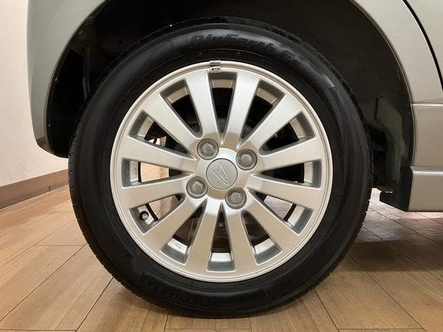 ムーヴＸ　ＶＳ　III／１年間走行距離無制限保証／ＥＴＣ／アルミ／１年間走行距離無制限保証　ＣＤステレオ　つくつく防止（ペダル踏み間違い時加速抑制装置）トップシェイドガラス　ＥＴＣ　１４インチアルミホイール　オートエアコン　キーフリー　ハロゲンヘッドライト　Ｆフォグ（大阪府）の中古車