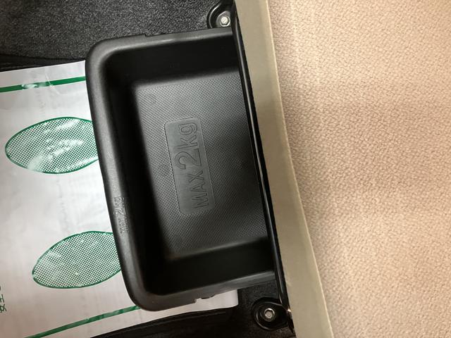 ムーヴL/1年間走行距離無制限保証/車検整備付/認定中古車1年間走行距離無制限保証 車検整備付 社外品CD/カセットステレオ オートエアコン キーレスエントリー エコアイドル パワーウインドウ パワーステアリング 14インチフルホイールキャップ(大阪府)の中古車