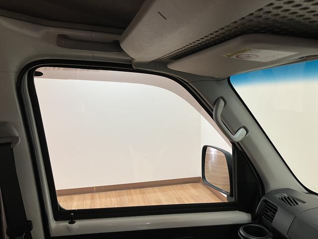 ハイゼットカーゴスペシャルSAIII/サポカーSワイド適合/新車保証継承/新車保証継承 車検整備付 ルーフキャリア USB/CDチューナー オートライト オートハイビーム エコアイドル ETC オーバーヘッドシェルフ トップシェイドガラス LEDヘッドライト(大阪府)の中古車