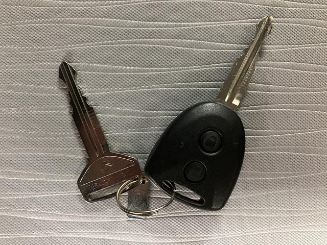 ミライースＸ　リミテッドＳＡIII／サポカーＳワイド適合／車検整備付認定中古車　１年間走行距離無制限保証　車検整備付　フルセグナビ　バックカメラ　前後コーナーセンサー　オートハイビーム　ＬＥＤヘッドライト　アイドリングストップ機能　キーレス　１４インチアルミホイール（大阪府）の中古車