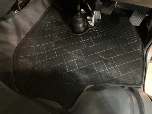 ハイゼットトラックＥＸＴ／１年間走行距離無制限保証／車検整備付／認定中古車１年間走行距離無制限保証　車検整備付　別体型キーレスエントリー　荷台作業灯　３方開　ゲートプロテクター　テールゲートチェーン　ハロゲンヘッドライト（大阪府）の中古車