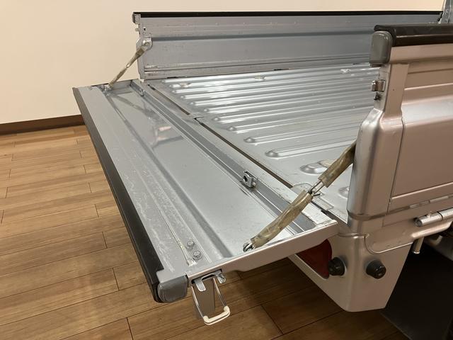 ハイゼットトラックＥＸＴ／１年間走行距離無制限保証／車検整備付／認定中古車１年間走行距離無制限保証　車検整備付　別体型キーレスエントリー　荷台作業灯　３方開　ゲートプロテクター　テールゲートチェーン　ハロゲンヘッドライト（大阪府）の中古車