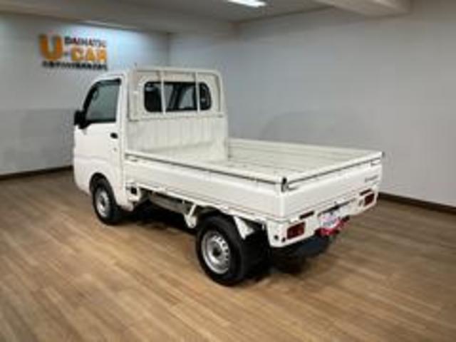 ハイゼットトラックスタンダード/1年間走行距離無制限保証/車検整備付/ナビ/1年間走行距離無制限保証 車検整備付 4速オートマチック 純正フルセグナビ Bluetooth機能 CD DVD ETC 3方開 ハロゲンヘッドライト(大阪府)の中古車