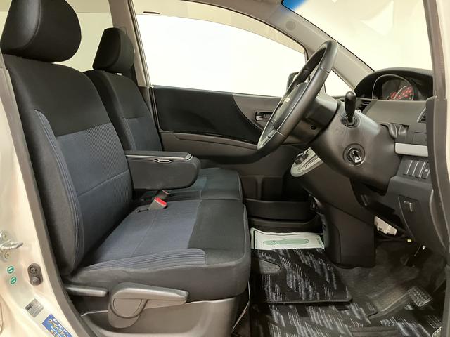 ムーヴＸ　ＶＳ／１年間走行距離無制限保証／認定中古車／シートリフタ１年間走行距離無制限保証　マニュアルエアコン　ＡＵＸ端子付きＣＤ／ＭＤチューナー　ＭＯＭＯ社製革巻きステアリング　チルトステアリング　運転席シートリフター　キーフリー　トップシェイドガラス（大阪府）の中古車