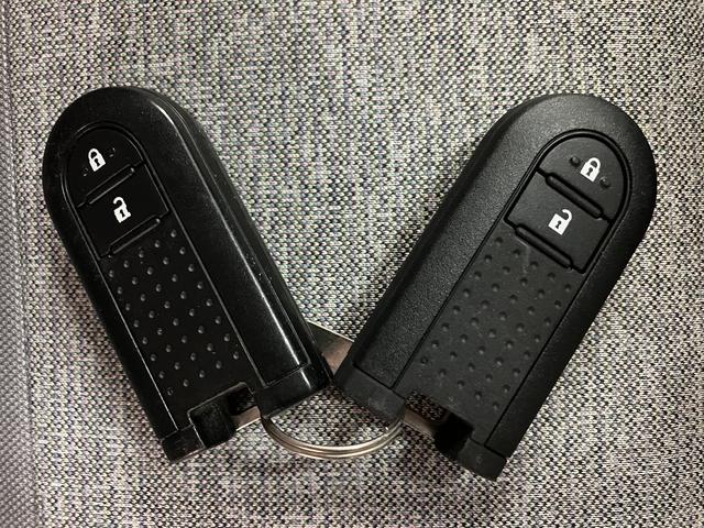 ブーンＸ　Ｌパッケージ　ＳＡII／サポカーＳベーシック＋適合／１年間走行距離無制限保証　車検整備付　純正フルセグナビ　バックカメラ　オートエアコン　アイドリングストップ機能　キーフリー　チルトステアリング　運転席シートリフター　ＥＴＣ　ベンチシート　ＵＳＢ（大阪府）の中古車