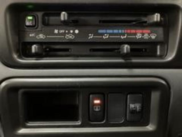 ハイゼットカーゴスペシャル／１年間走行距離無制限保証／車検整備付／認定中古車１年間走行距離無制限保証　車検整備付　純正フルセグナビ　ＥＴＣ　ハイルーフ　両席エアバック　両側スライドドア　ハロゲンヘッドライト　パワードアロック（大阪府）の中古車