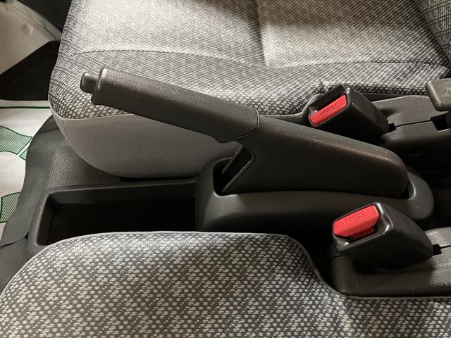 ハイゼットカーゴスペシャル／１年間走行距離無制限保証／車検整備付／認定中古車１年間走行距離無制限保証　車検整備付　純正フルセグナビ　ＥＴＣ　ハイルーフ　両席エアバック　両側スライドドア　ハロゲンヘッドライト　パワードアロック（大阪府）の中古車