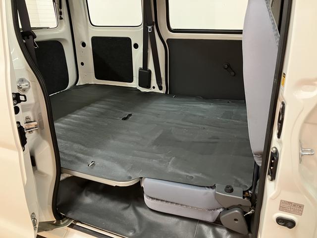 ハイゼットカーゴスペシャル／１年間走行距離無制限保証／車検整備付／認定中古車１年間走行距離無制限保証　車検整備付　純正フルセグナビ　ＥＴＣ　ハイルーフ　両席エアバック　両側スライドドア　ハロゲンヘッドライト　パワードアロック（大阪府）の中古車