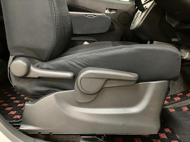 ムーヴカスタム　Ｘリミテッド／１年保証／車検整備付／ナビ／Ｂカメラ１年間走行距離無制限保証　車検整備付　ワンセグナビ　バックカメラ　ＥＴＣ　キーフリー　チルトステアリング　運転席シートリフター　ディスチャージヘッドライト　フロントフォグランプ　トップシェイドガラス（大阪府）の中古車