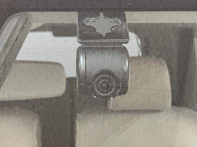 ムーヴキャンバスＧメイクアップＶＳ　ＳＡIII／サポカーＳワイド適合／チルト１年間走行距離無制限保証　車検整備付　８インチフルセグナビ　パノラマカメラ　ナビ連動前後ドラレコ　キーフリー　オートライト　オートエアコン　両側パワースライドドア　ＬＥＤヘッドライト　１４インチアルミ（大阪府）の中古車