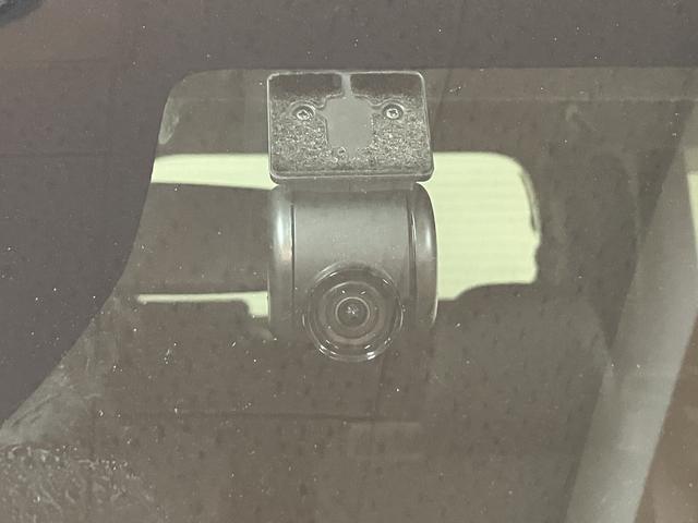 タントカスタムＲＳ／サポカーＳワイド適合／１年保証／認定中古車／１年間走行距離無制限保証　９インチナビ　パノラマカメラ　ナビ連動前後ドラレコ　ＥＴＣ　ＡＣＣ　ＬＫＣ　１５インチアルミホイール　前後コーナーセンサー　助手席イージークローザー　ＬＥＤヘッドライト（大阪府）の中古車