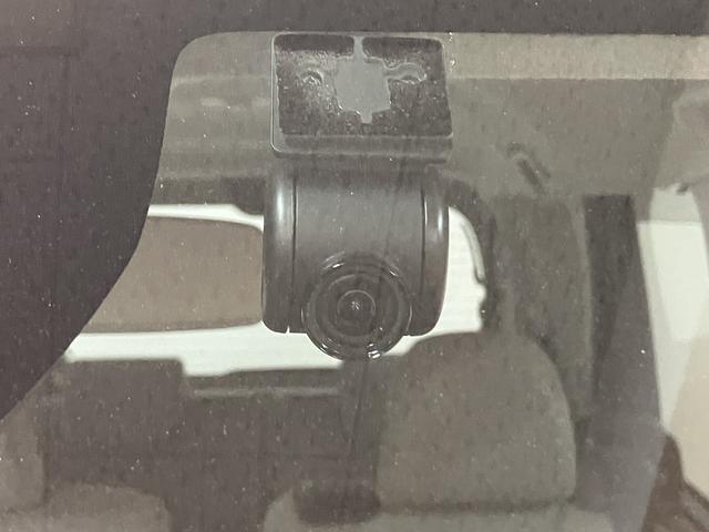 タントX/サポカーSワイド適合/1年保証/ナビ/Pカメラ/キーフリ1年間走行距離無制限保証 9インチフルセグナビ パノラマカメラ ナビ連動前後ドラレコ ETC キーフリー オートライト 運転席ロングスライドシート機能 前後コーナーセンサー 両側パワースライドドア(大阪府)の中古車