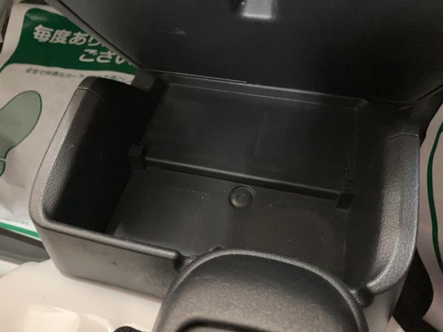 ハイゼットトラックスタンダード/認定中古車/1年間走行距離無制限保証/車検整備車検整備付 エアコン パワーステアリング 3方開 ハロゲンヘッドライト AMラジオ 4速オートマチック車 1年間走行距離無制限保証(大阪府)の中古車