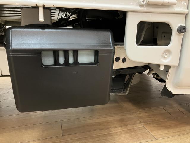 ハイゼットトラックスタンダード/認定中古車/1年間走行距離無制限保証/車検整備車検整備付 エアコン パワーステアリング 3方開 ハロゲンヘッドライト AMラジオ 4速オートマチック車 1年間走行距離無制限保証(大阪府)の中古車