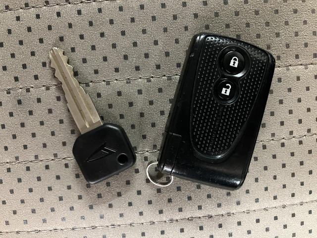 ミラココアココアプラスＸ／認定中古車／１年間走行距離無制限保証／ＥＴＣ１年間走行距離無制限保証　ＣＤチューナー　キーフリーシステム　スモークガラス　社外品フロントドラレコ　ＥＴＣ　オートエアコン（大阪府）の中古車