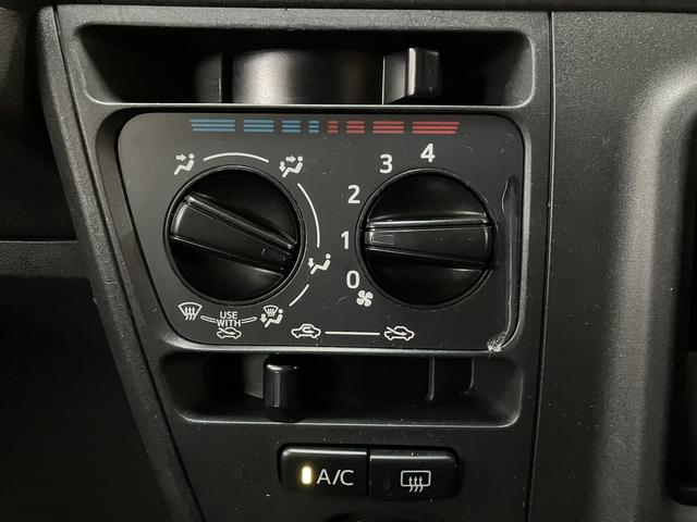 ハイゼットカーゴデラックスSAIII/認定中古車/LEDヘッド/1年保証サポカーSワイド適合 1年間走行距離無制限保証 キーレスエントリー オートライト LEDヘッドライト・フォグランプ アイドルストップ機能 オーバーヘッドシェルフ リヤコーナーセンサー(大阪府)の中古車
