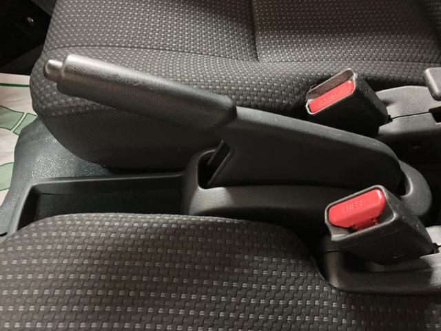 ハイゼットカーゴデラックスSAIII/認定中古車/LEDヘッド/1年保証サポカーSワイド適合 1年間走行距離無制限保証 キーレスエントリー オートライト LEDヘッドライト・フォグランプ アイドルストップ機能 オーバーヘッドシェルフ リヤコーナーセンサー(大阪府)の中古車