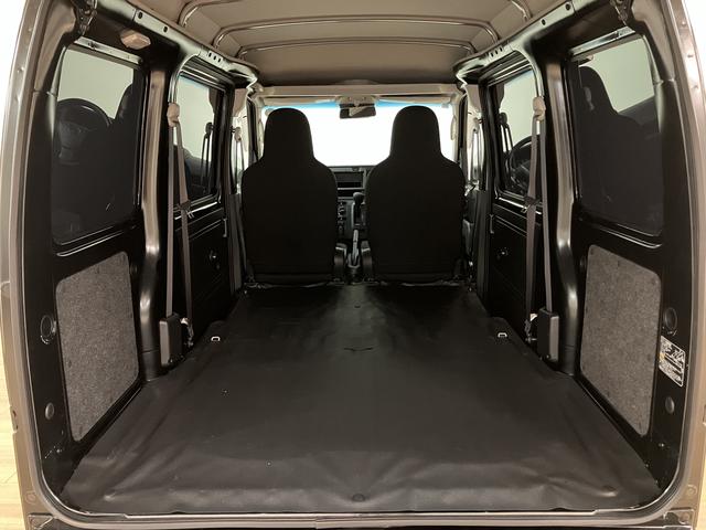 ハイゼットカーゴデラックスSAIII/認定中古車/LEDヘッド/1年保証サポカーSワイド適合 1年間走行距離無制限保証 キーレスエントリー オートライト LEDヘッドライト・フォグランプ アイドルストップ機能 オーバーヘッドシェルフ リヤコーナーセンサー(大阪府)の中古車