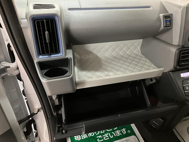 タントＸセレクション／認定中古車／１年保証／ナビ／Ｂカメラ／ＵＳＢサポカーＳワイド適合　１年間走行距離無制限保証　純正ナビ　バックカメラ　ナビ連動前後ドラレコ　Ｆシートヒーター　オートライト　運転席ロングスライドシート　前後コーナーセンサー　両側パワースライドドア（大阪府）の中古車