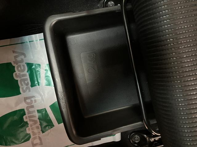 ムーヴカスタム　Ｘ　ＶＳ　ＳＡIII／１年保証／ＬＥＤヘッドライト１年間走行距離無制限保証　新車保証継承　ＣＤチューナー（ＣＫ−Ｗ７０Ｄ）　チルトステアリング　運転席シートリフター　アイドルストップ機能　トップシェイドガラス　ＬＥＤヘッドライト・フォグランプ（大阪府）の中古車