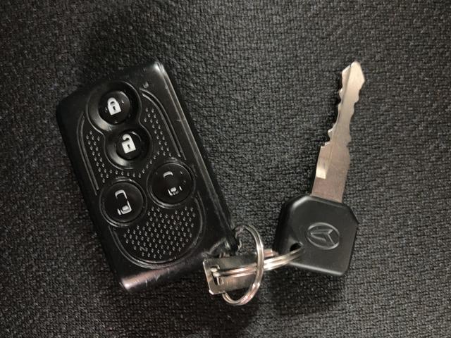 タントカスタムＲＳ／認定中古車／１年保証／ナビ／ＬＥＤヘッドライト１年間走行距離無制限保証　ワンセグナビ　ＵＳＢ　両側パワースライドドア　革巻ステアリング　キーフリー　アイドルストップ機能　オートライト　ＬＥＤヘッドライト　フロントフォグランプ　１５インチアルミ（大阪府）の中古車