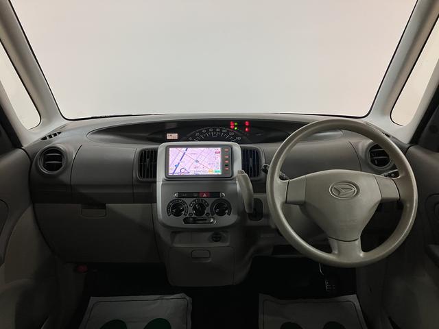 タントX/認定中古車/1年間走行距離無制限保証/ワンセグナビ/1年間走行距離無制限保証 純正ワンセグナビ(NSCT−W60)キーフリーシステム 左側電動スライドドア オーバーヘッドコンソール ハロゲンヘッドライト ベンチシート 社外14インチアルミホイール(大阪府)の中古車